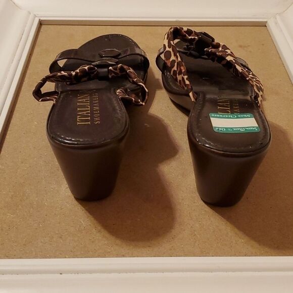 NWT Italian Shoemakers brown animal print wedge sandals size 8.5 - Picture 6 of 9